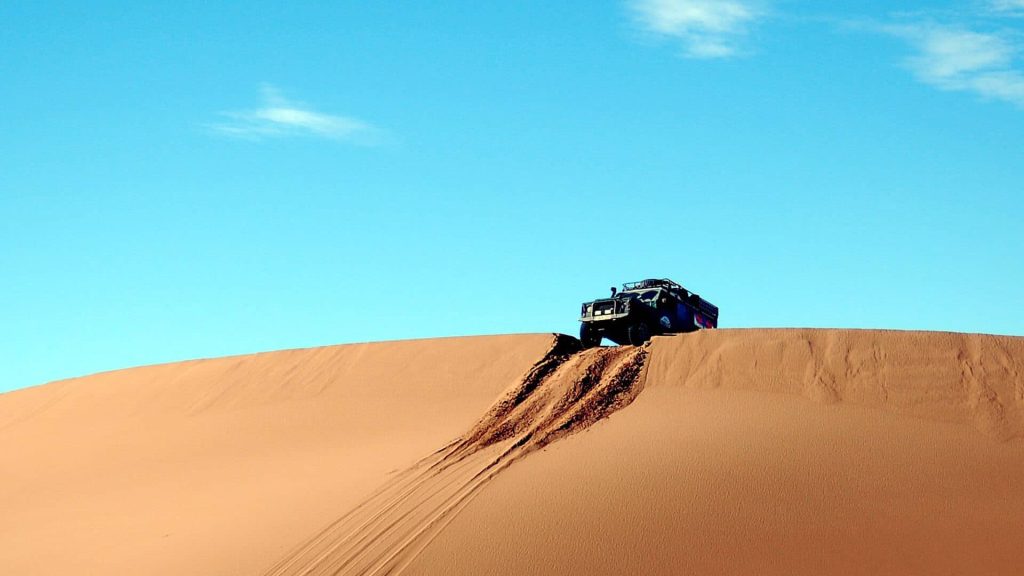 dubai desert safari free img